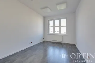 Lokal biurowy na wynajem 90m2 w Gdyni Śródmieście – zdjęcie 19