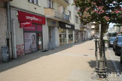 Lokal biurowy na wynajem 69m2 w Gdyni Śródmieście – zdjęcie 5